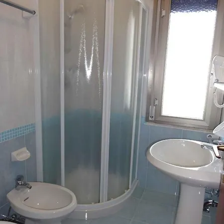 In 35830 ביביונה